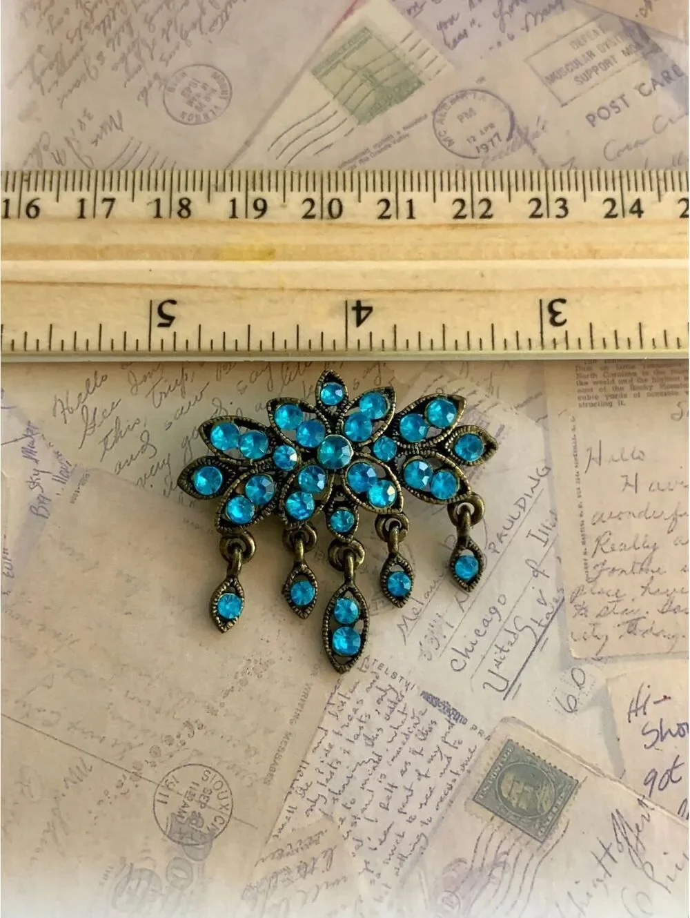 N/A captivating intricate